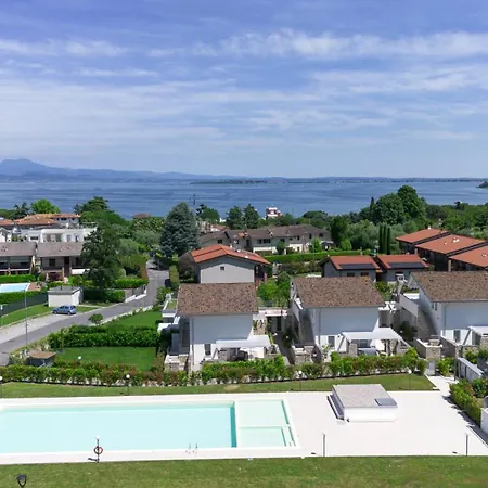 Gardalake Luxury Penthouse Appartement *