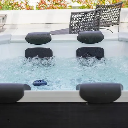 Gardalake Luxury Penthouse Padenghe sul Garda